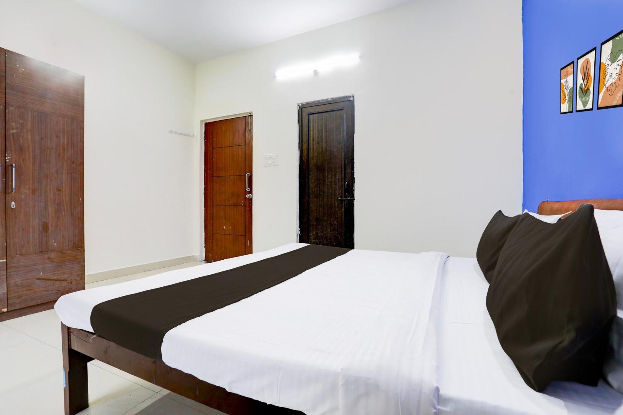 Hotel O Shree Mayaa Gwalior Esterno foto